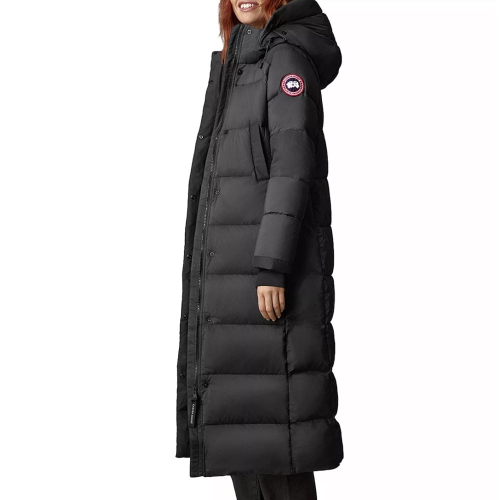 Alliston hooded down. Brand new